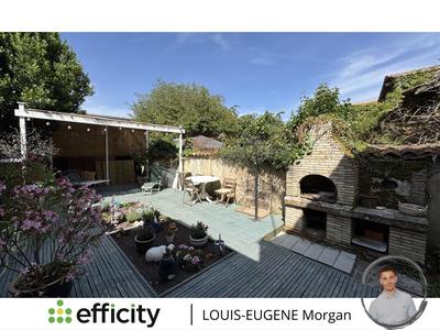 Maison de ville - 185 m² - 7 pièces