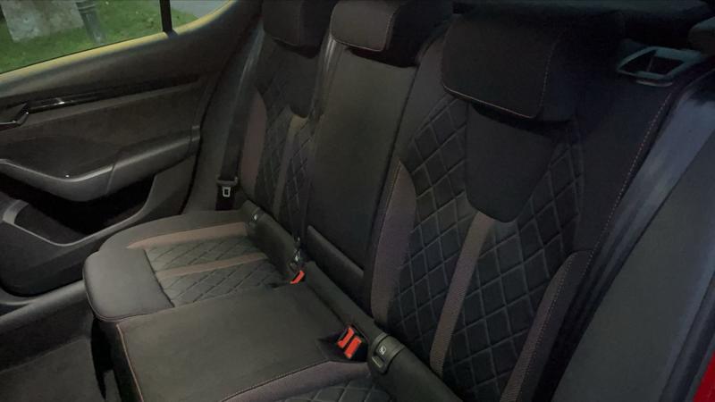 Skoda Octavia IV 2.0 Tdi 200 Dsg7 Rs - Garantie constructeur Entretien