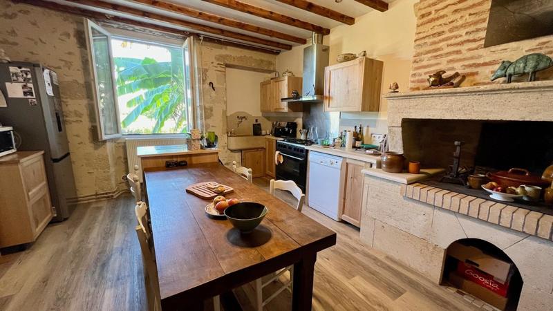 Maison - 165 m² - 6 pièces