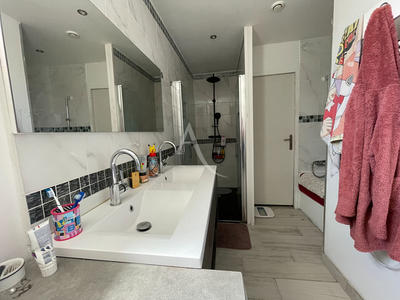 Maison - 114 m² - 5 pièces