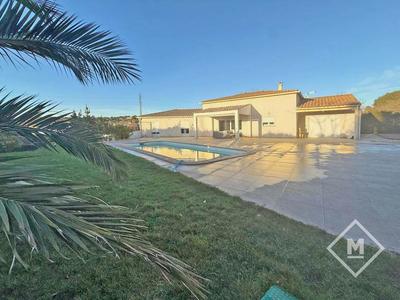 Maison d'architecte - 250 m² - 7 pièces