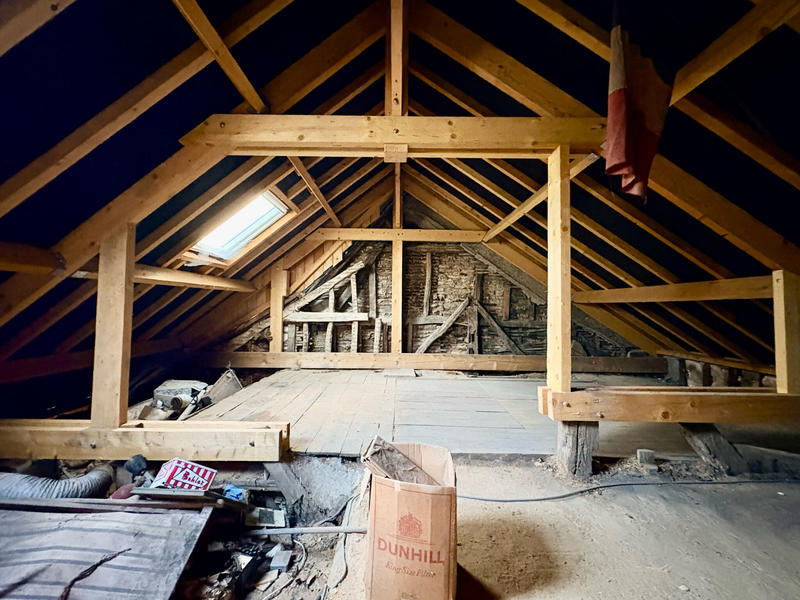 Maison - 110 m² - 4 pièces