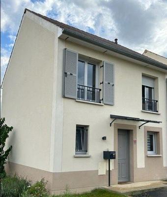Maison - 77 m² - 4 pièces