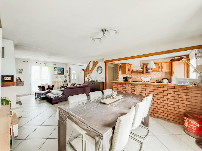 Maison - 126 m² - 5 pièces