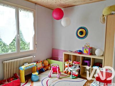 Maison - 266 m² - 6 pièces