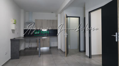 Appartement - 28 m² - 4 pièces