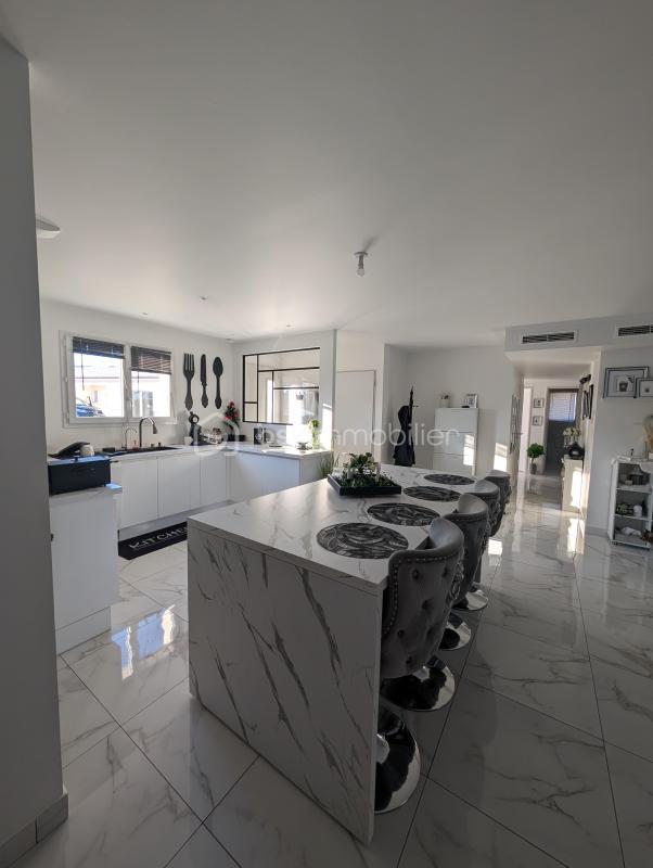 Maison - 112 m² - 5 pièces