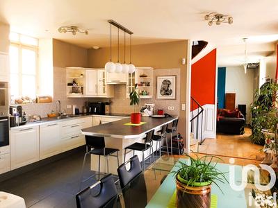 Maison de ville - 300 m² - 7 pièces