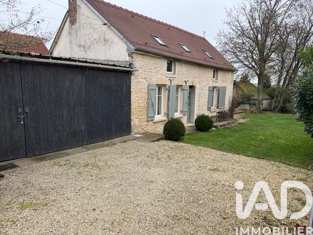 Maison de village - 80 m² - 4 pièces
