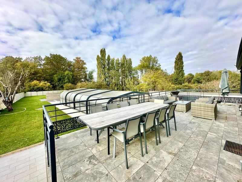 Maison - 140 m² - 3 pièces