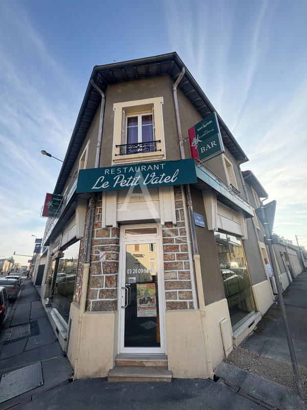 Local commercial - 238 m²