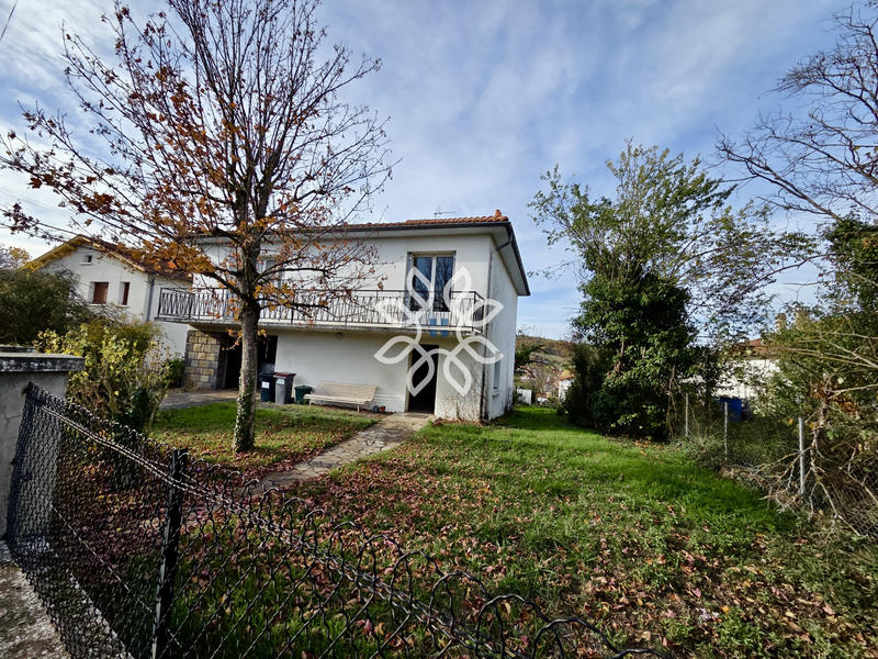 Maison - 91 m² - 5 pièces