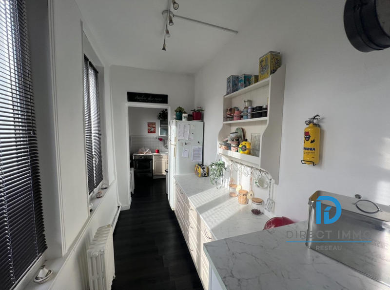 Immeuble - 330 m² - 3 pièces