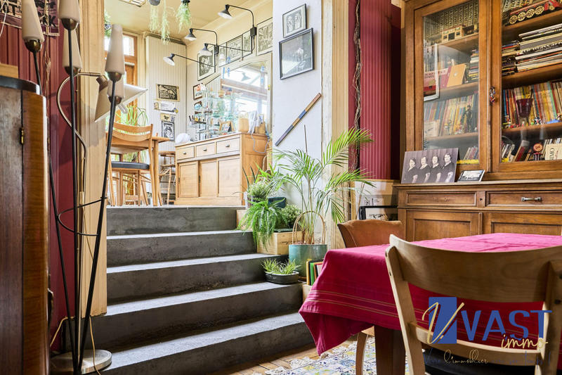 Maison ancienne - 193 m² - 8 pièces