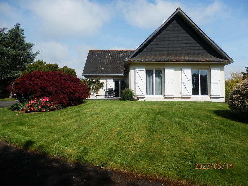 Maison - 120 m² - 6 pièces