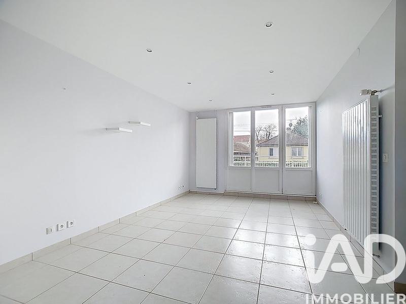 Appartement - 64 m² - 4 pièces