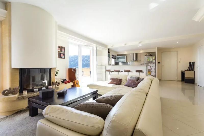 Appartement - 108 m² - 3 pièces