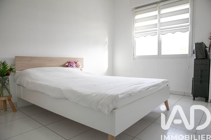 Maison - 200 m² - 8 pièces