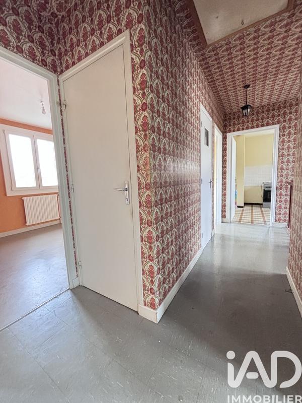 Maison - 98 m² - 5 pièces