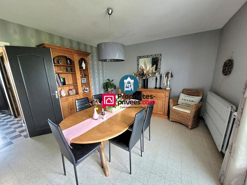Maison - 189 m² - 6 pièces