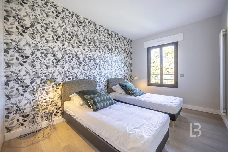 Appartement - 103 m² - 4 pièces