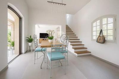 Propriété - 190 m² - 8 pièces