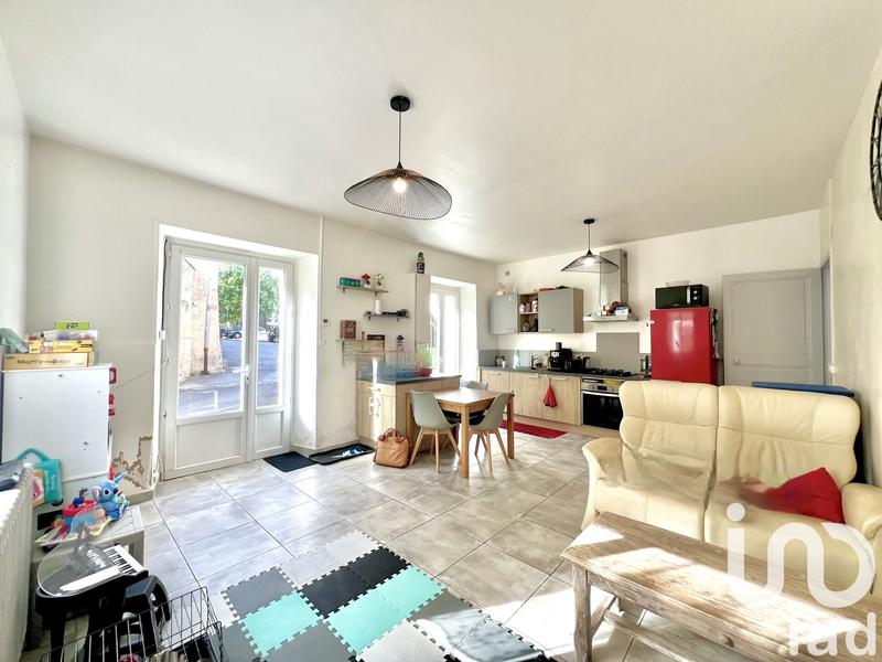 Maison de village - 90 m² - 4 pièces