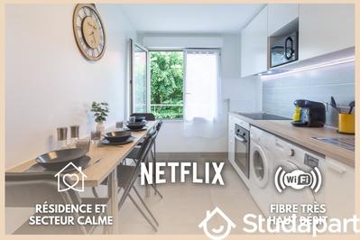 Chambre - 10 m² - 1 pièce