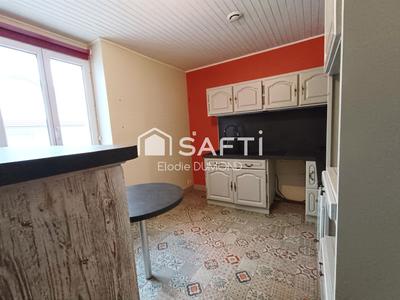 Maison - 147 m² - 6 pièces