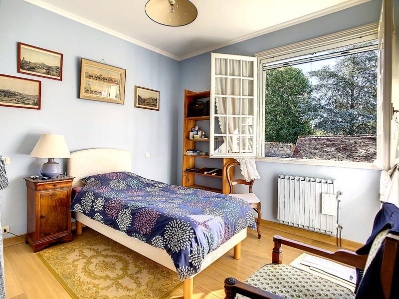 Maison - 185 m² - 5 pièces