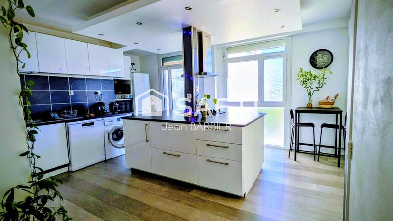 Appartement - 103 m² - 5 pièces