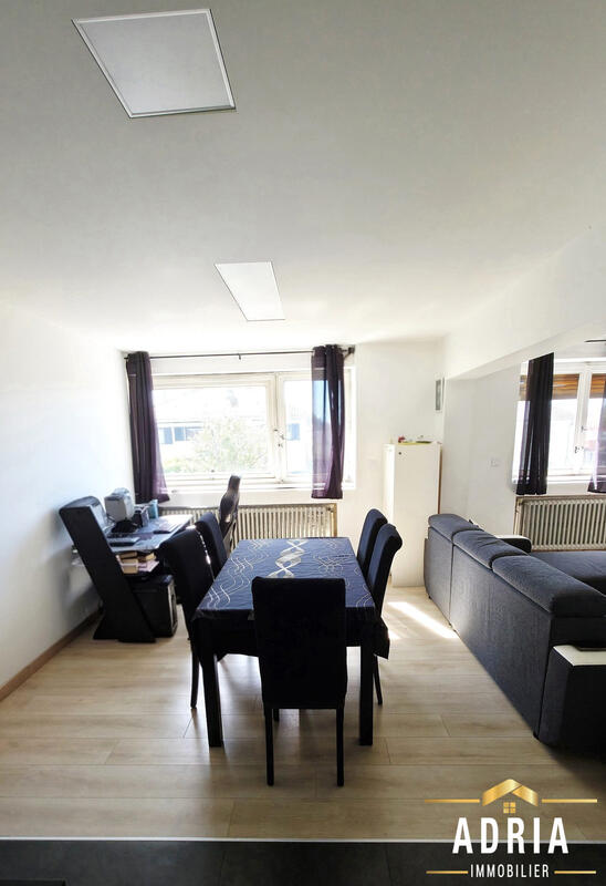 Maison - 94 m² - 5 pièces