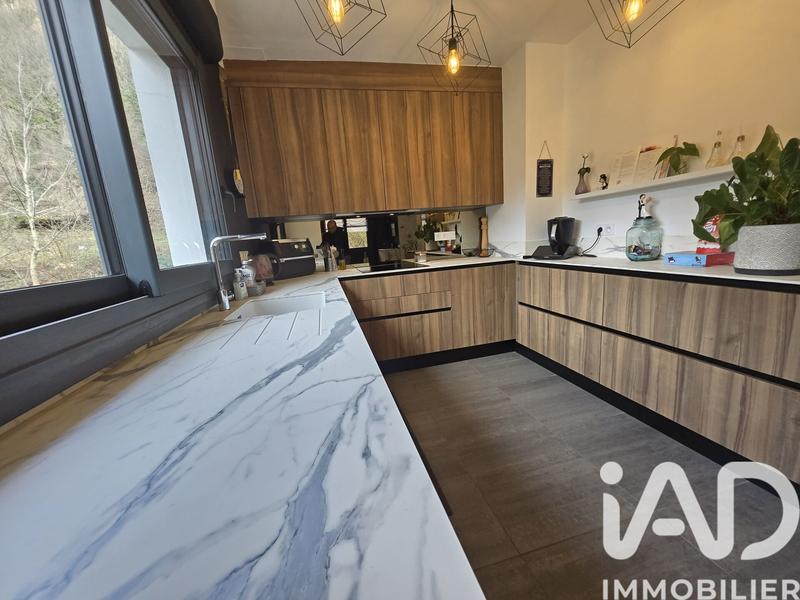 Maison - 186 m² - 6 pièces