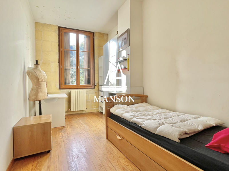 Appartement - 125 m² - 4 pièces