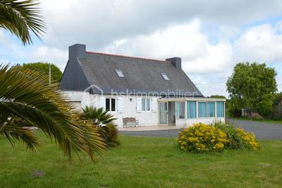 Maison traditionnelle - 106 m² - 5 pièces