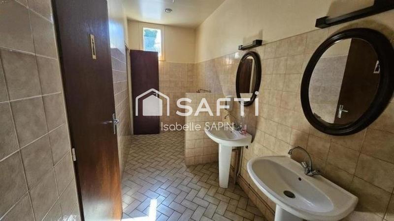 Local commercial - 565 m² - 10 pièces