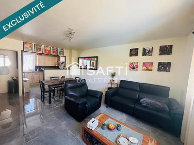 Maison - 77 m² - 4 pièces