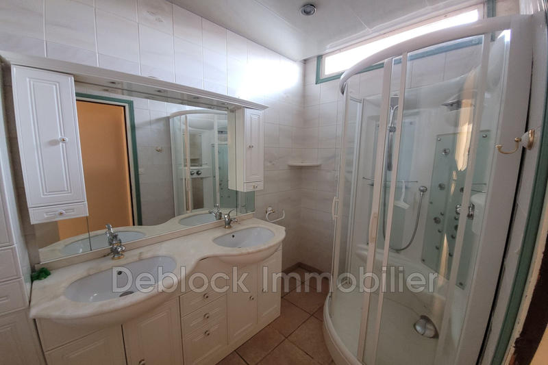 Maison - 140 m² - 7 pièces