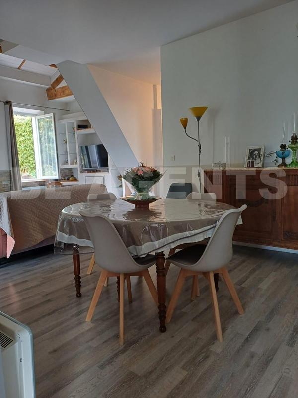 Maison traditionnelle - 130 m² - 5 pièces