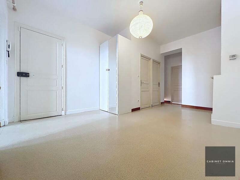 Appartement - 86 m² - 4 pièces
