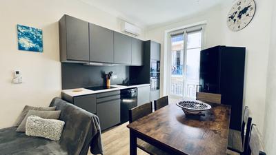 Appartement - 70 m² - 4 pièces