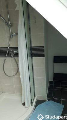 Chambre - 9 m² - 1 pièce