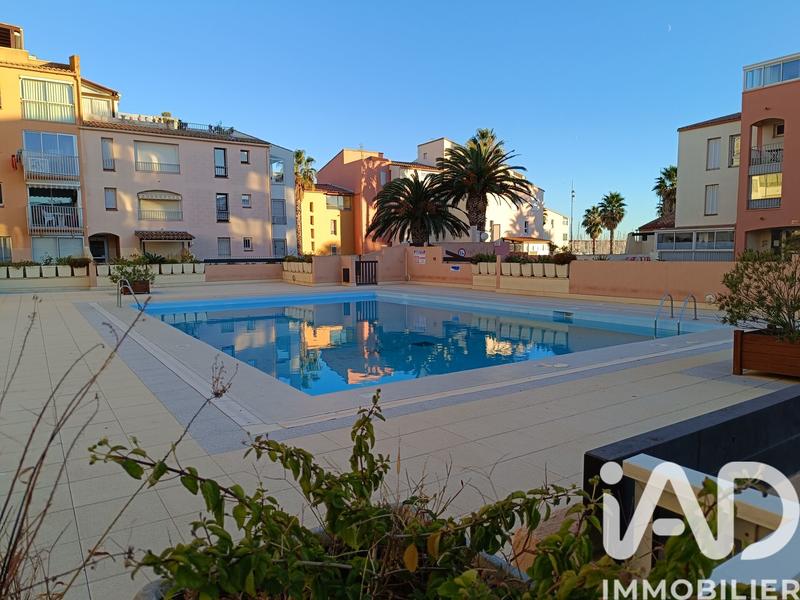 Studio - 25 m² - 1 pièce