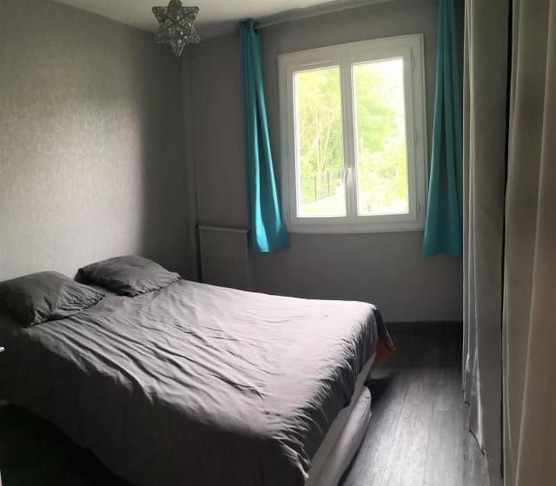 Appartement - 111 m² - 6 pièces