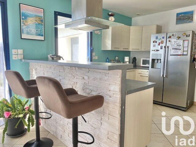 Maison - 121 m² - 8 pièces