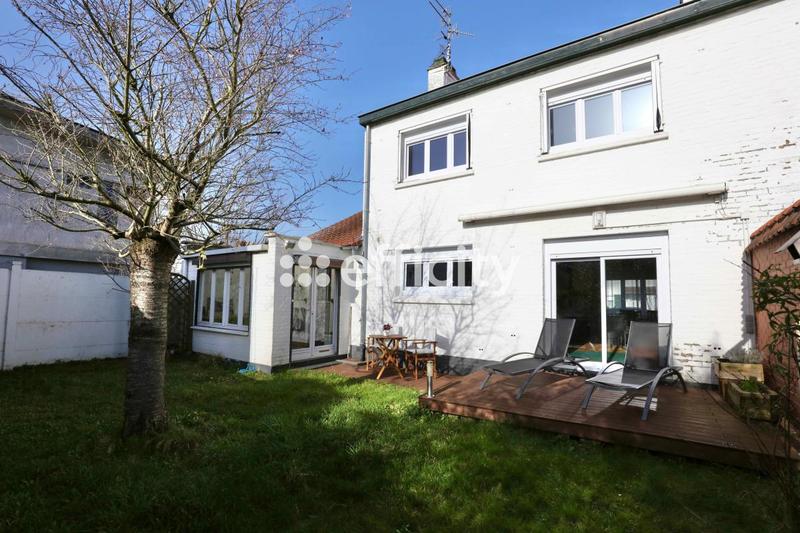 Maison - 105 m² - 5 pièces