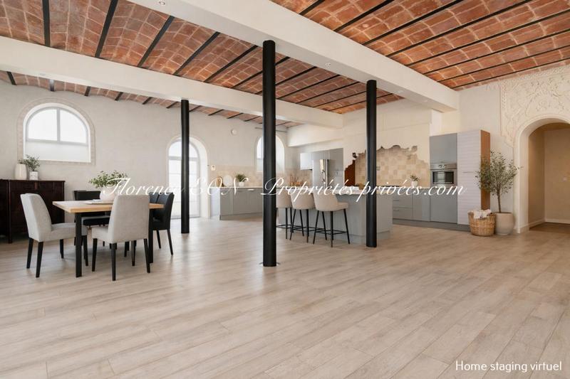 Maison - 945 m² - 20 pièces