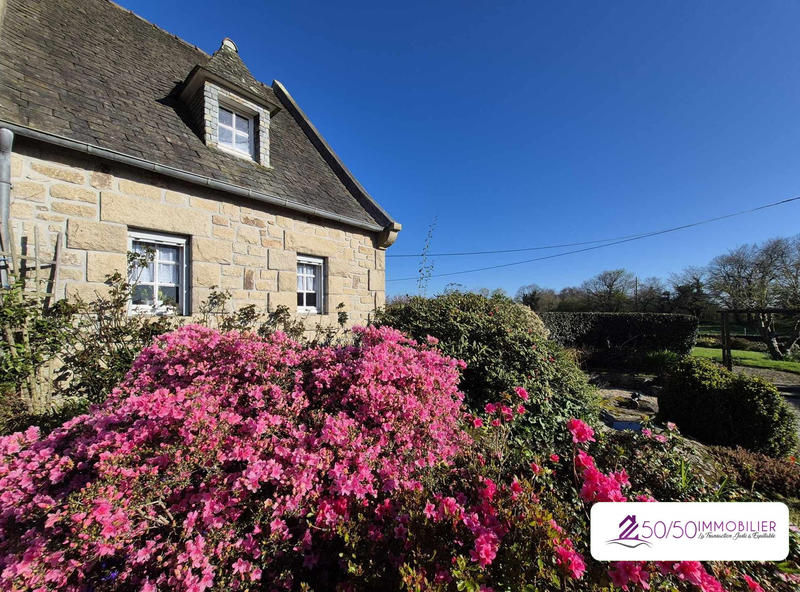 Maison traditionnelle - 142 m² - 7 pièces