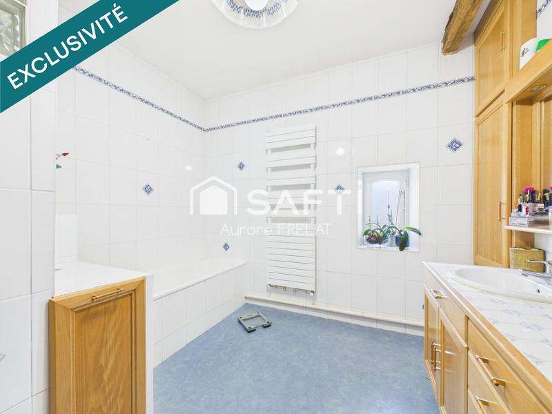 Maison - 180 m² - 5 pièces