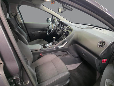 Peugeot 3008 - 1.6 HDi 115 Cv Style - 6 Cv